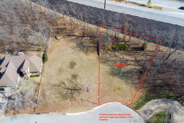 8320 S Vandalia Avenue, Tulsa, OK 74137