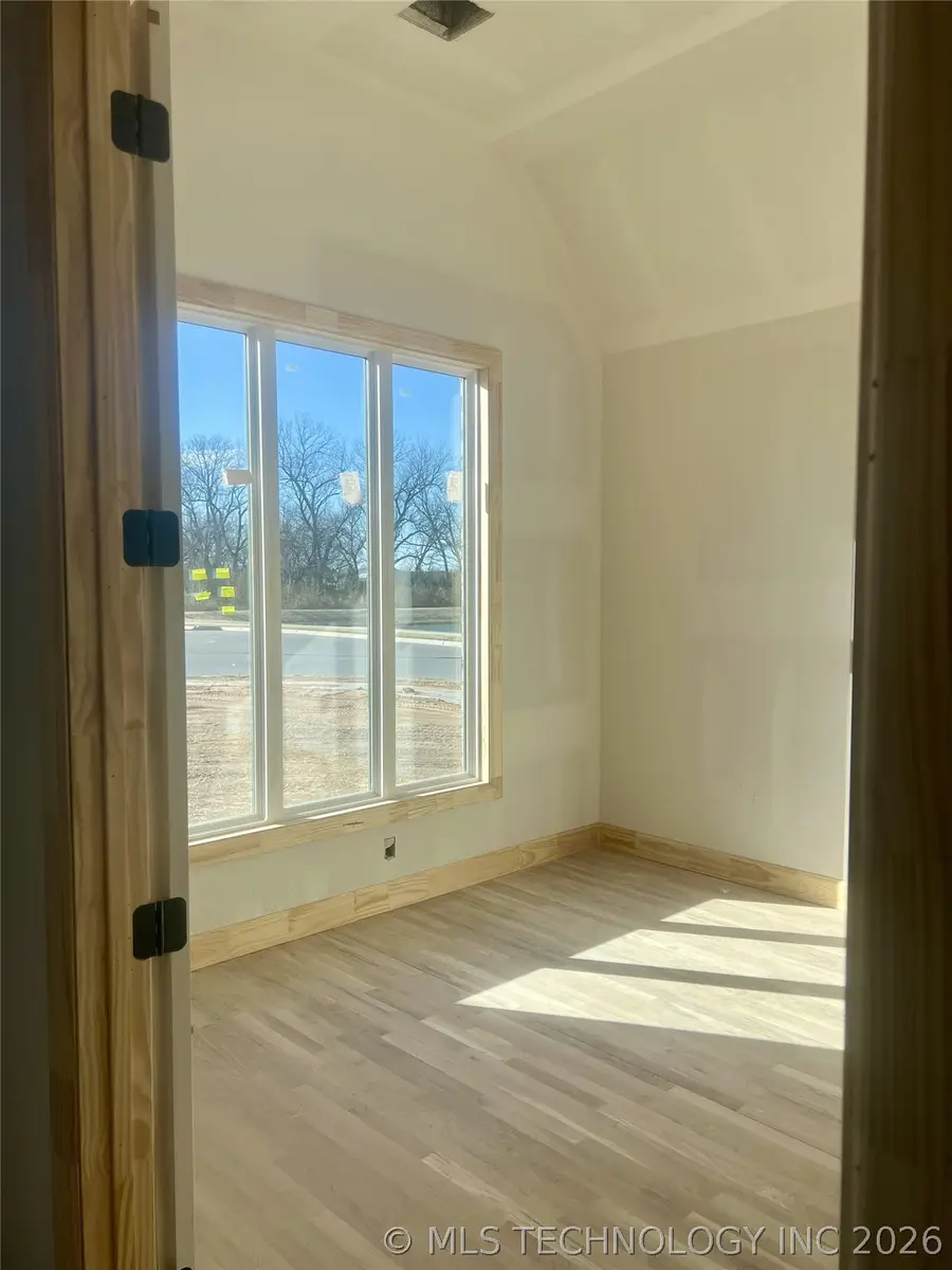 6905 S Willow Avenue, Broken Arrow, OK 74011 - #3