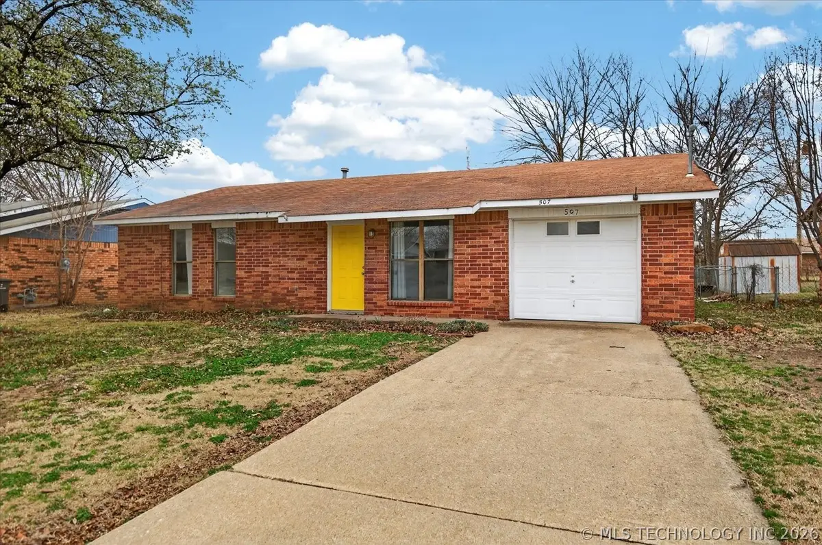 507 Highland Drive, Bartlesville, OK 74003 - #1