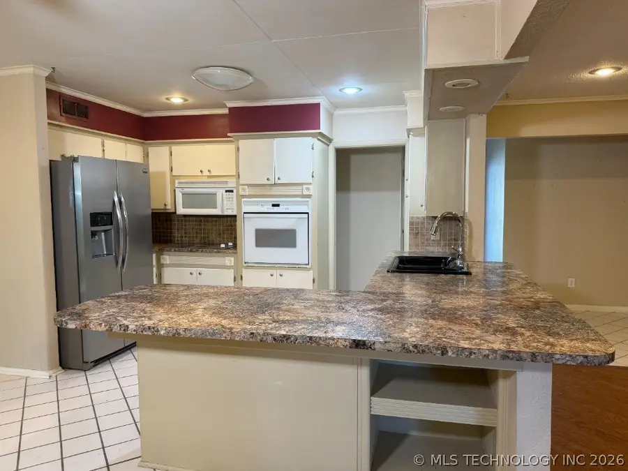 1733 Tiverton Street Nw, Ardmore, OK 73401 - #3