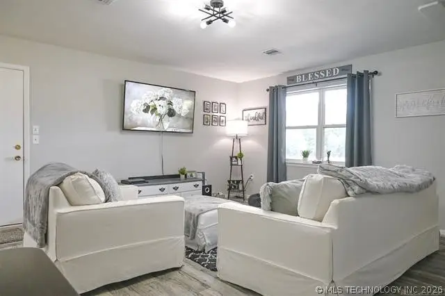 1146 N 4270 Road, Hugo, OK 74743 - #3