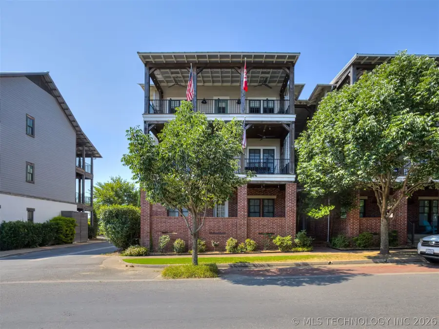 30 Park Street #C, Carlton Landing, OK 74432 - #2