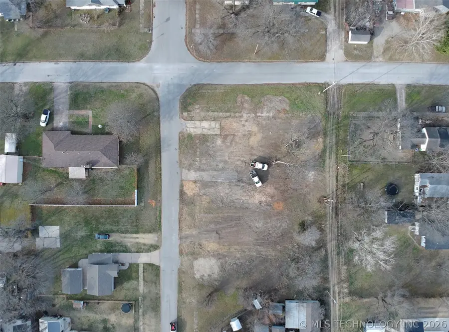 105 S D Avenue, Cleveland, OK 74020 - #2