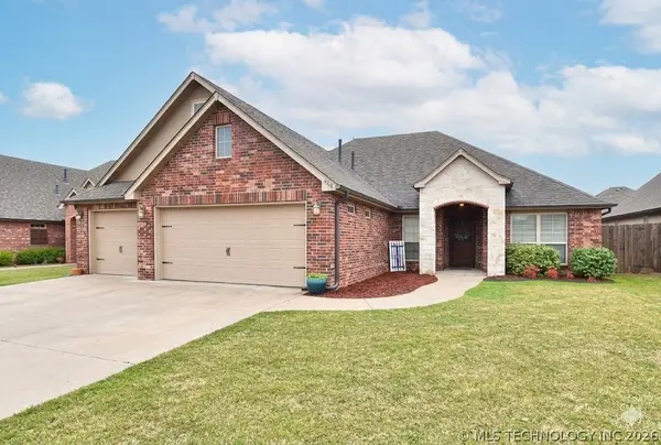 7414 E 83rd Street, Owasso, OK 74055