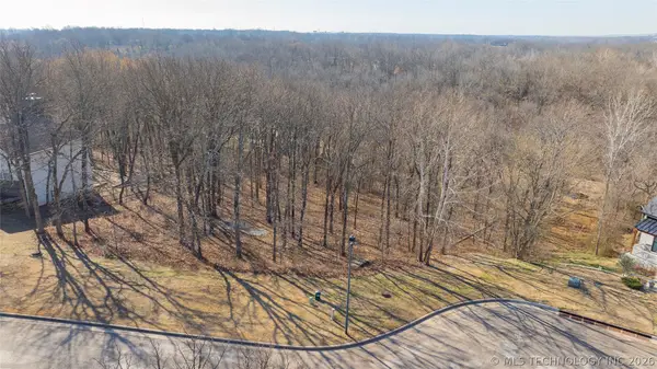 208 Bradford Street, Catoosa, OK 74015