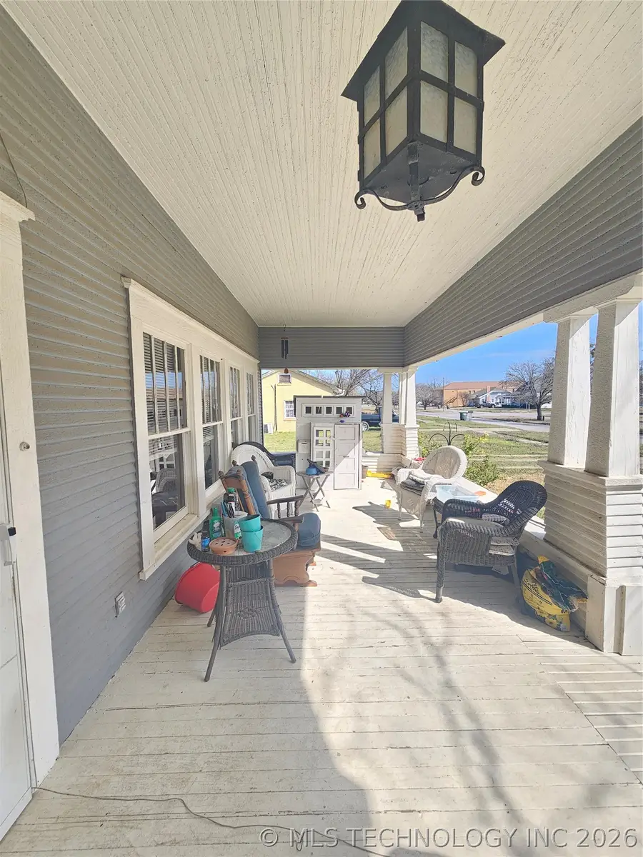 504 W Broadway, Marietta, OK 73448 - #2