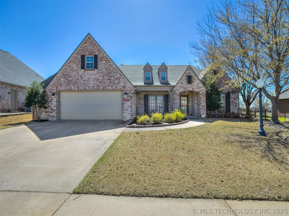 10004 E 95th Street, Owasso, OK 74055 - #1