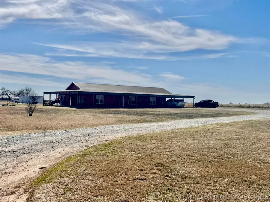 8251 SE Woodlawn Road, Lawton, OK 73501 - #2