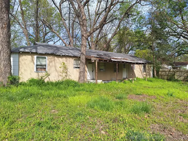 421 W 8th Street, Chelsea, OK 74016