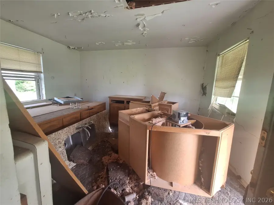 421 W 8th Street, Chelsea, OK 74016 - #2