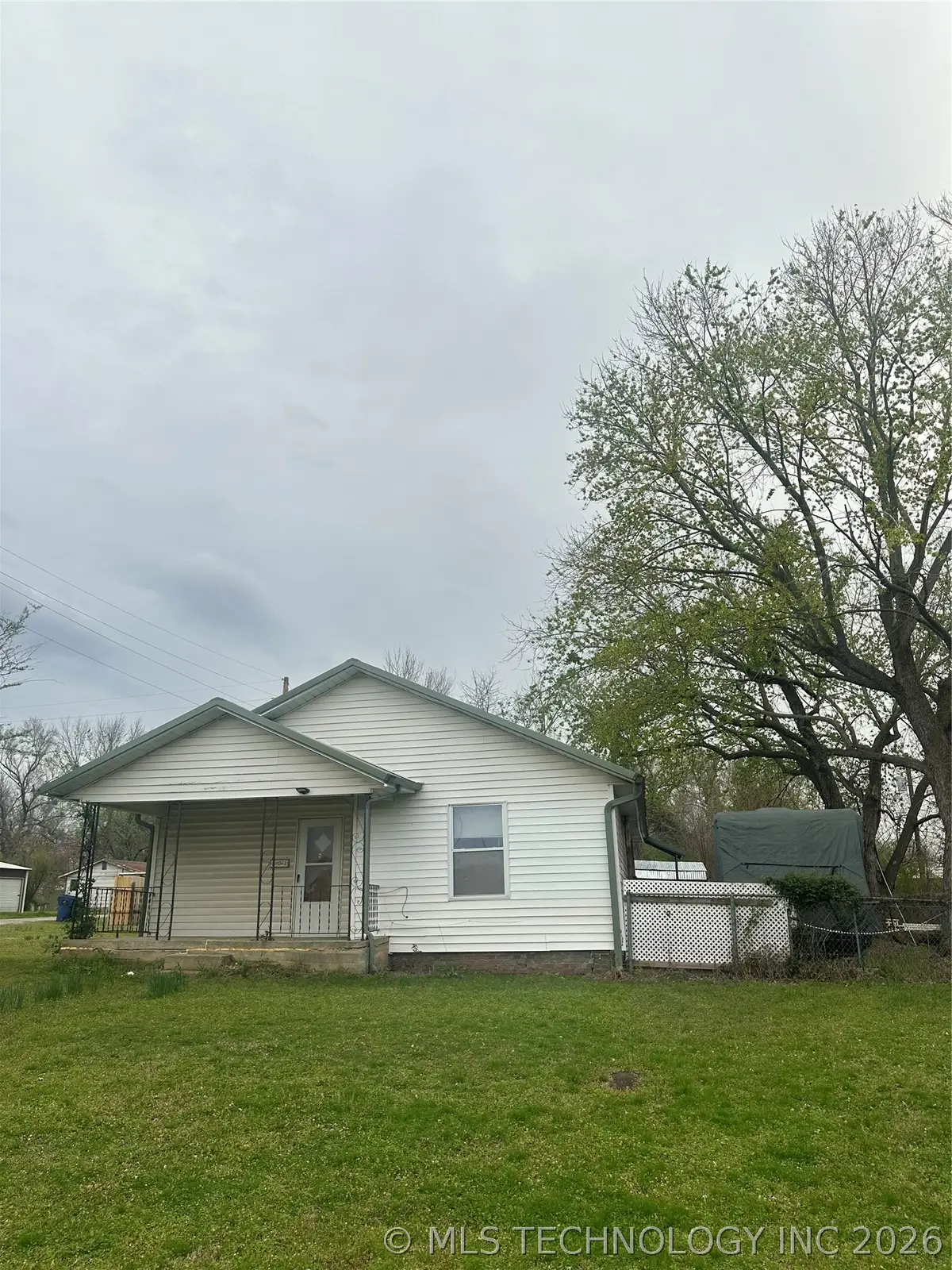 201 W Broadway, Allen, OK 74825 - #1