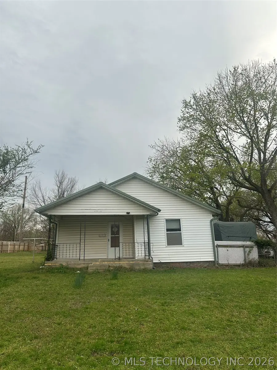 201 W Broadway, Allen, OK 74825 - #2