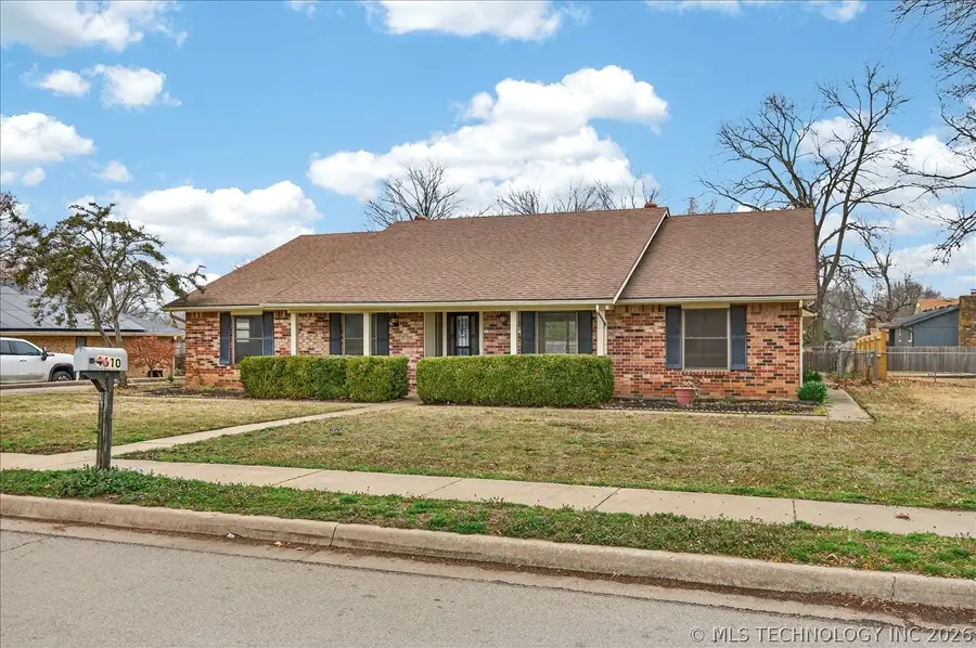 4610 Rolling Meadows Road, Bartlesville, OK 74006 - #3