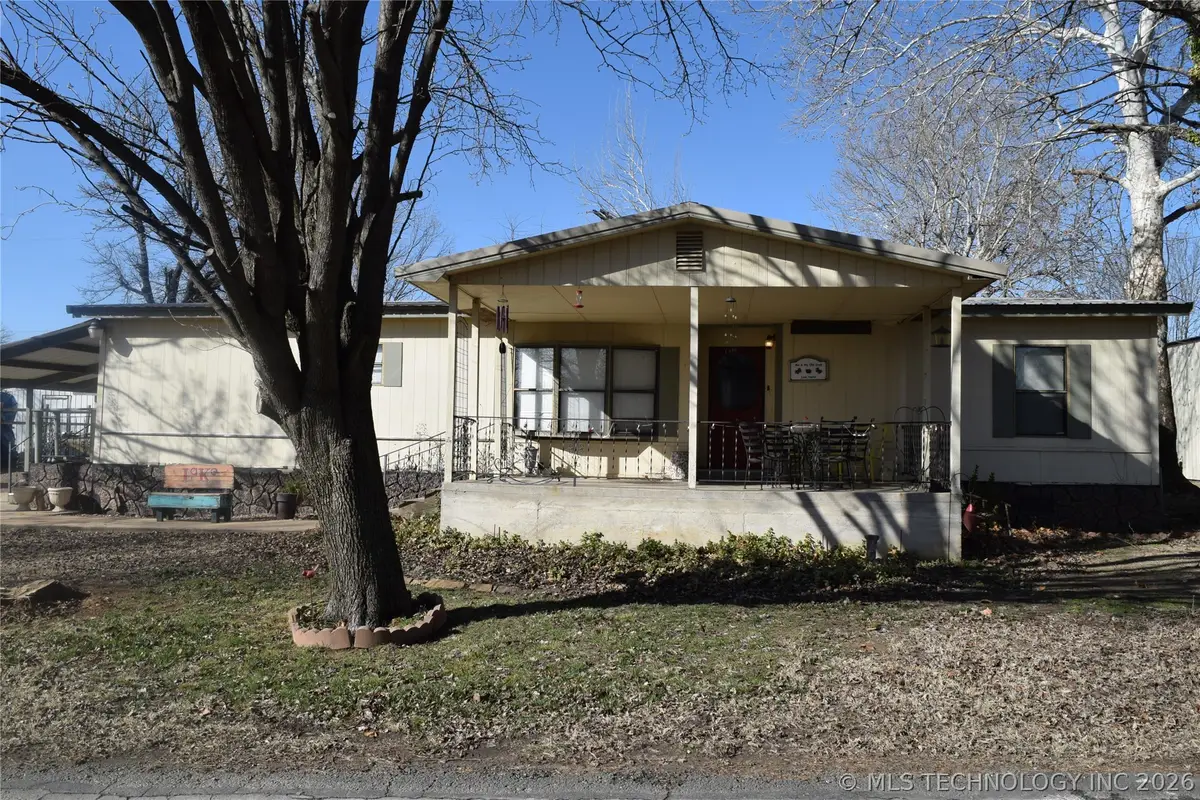 421843 E 1163 Road, Eufaula, OK 74432 - #1