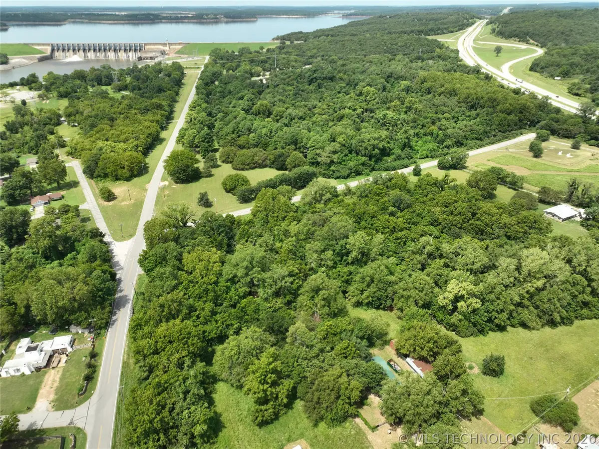 1009 S 220 West Avenue, Sand Springs, OK 74063 - #1