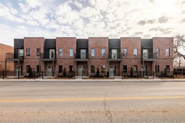 504 E B Street #1104, Jenks, OK 74037