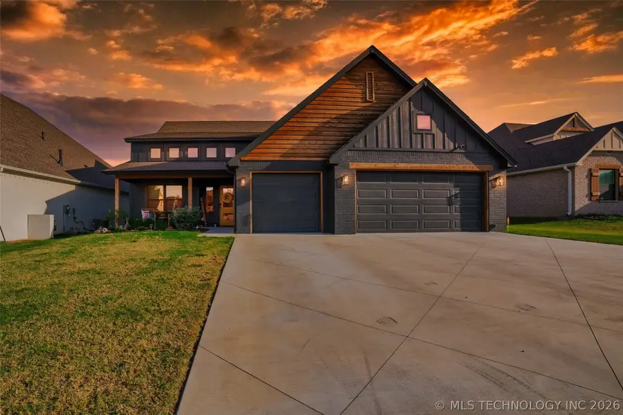 3035 N Dogwood Drive, Catoosa, OK 74015 - #2