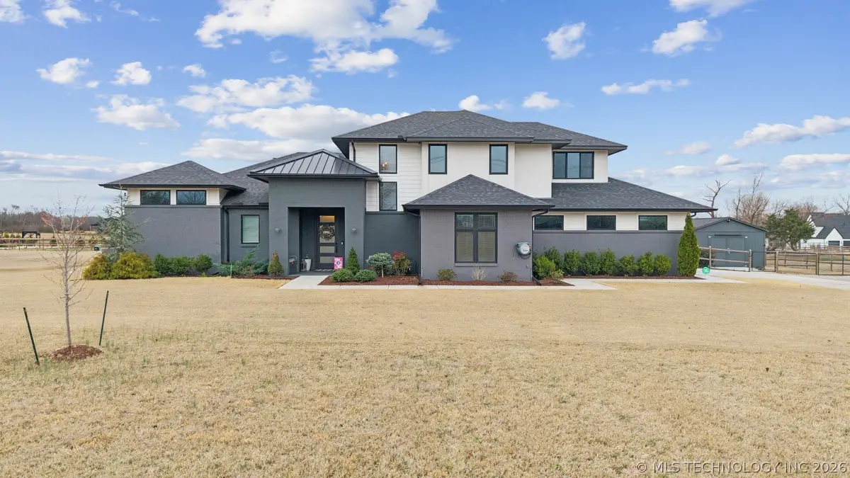 5110 E 161st Street S, Bixby, OK 74008 - #1