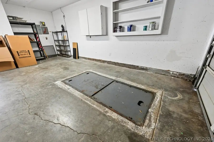 1693 S Sycamore Avenue, Broken Arrow, OK 74012 - #3