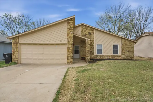 1716 N Butternut Avenue, Broken Arrow, OK 74012