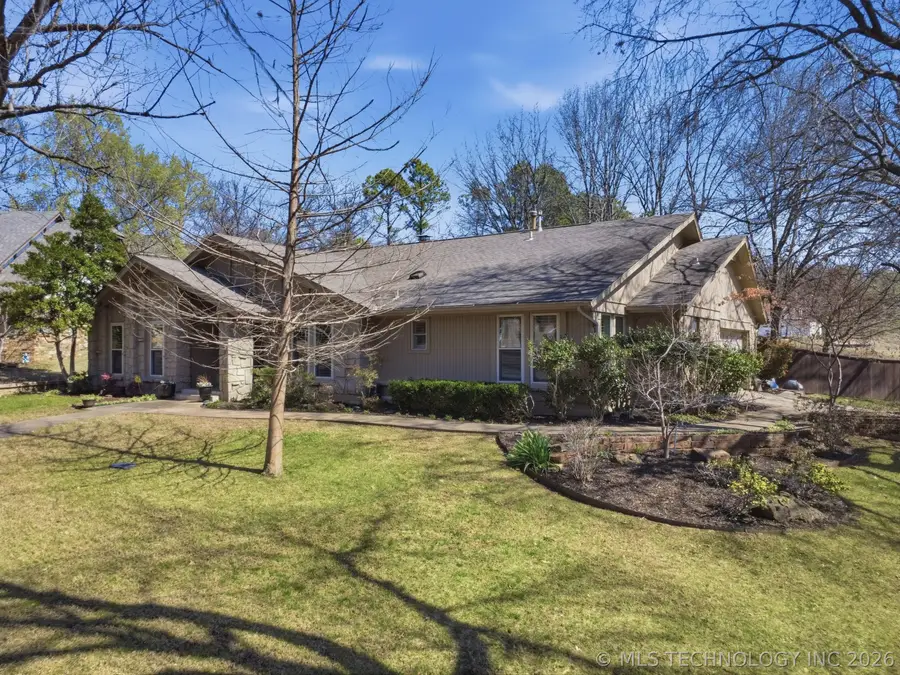 7135 S Columbia Avenue, Tulsa, OK 74136 - #2