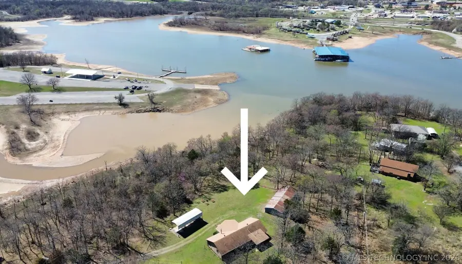 589 Mohawk Drive, Eufaula, OK 74432 - #2