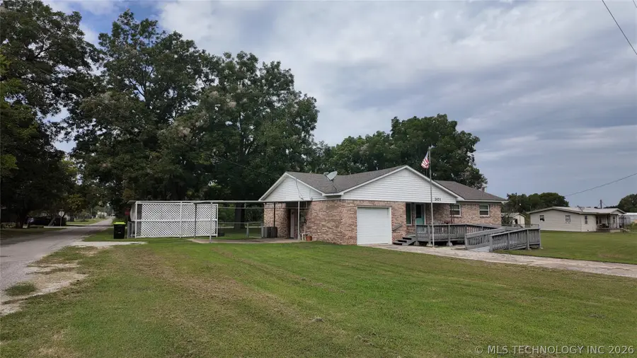 301 N County Line, Allen, OK 74825 - #2