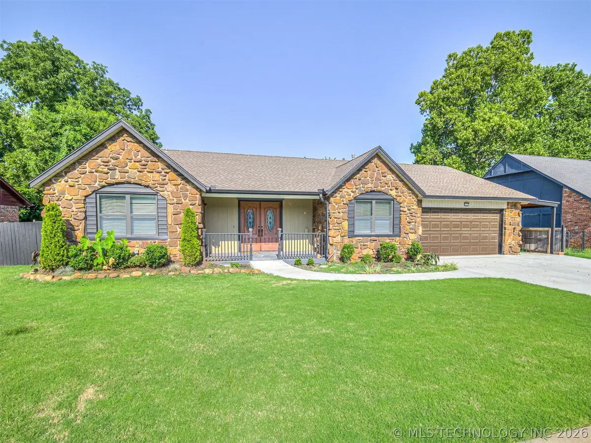 1012 N Forest Place, Jenks, OK 74037 - #1
