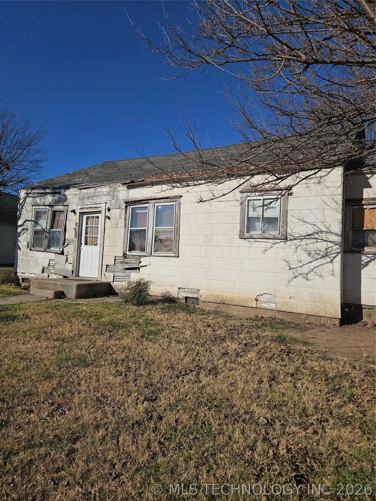612 E 2nd Street, Cushing, OK 74023 - #1