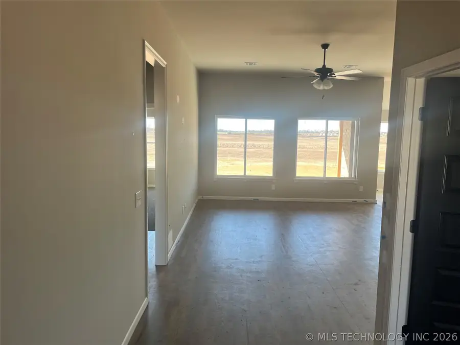 10320 E 132nd Street S, Bixby, OK 74008 - #3