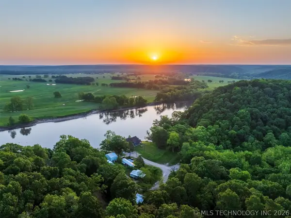 9207 N 447 Road, Spavinaw, OK 74366