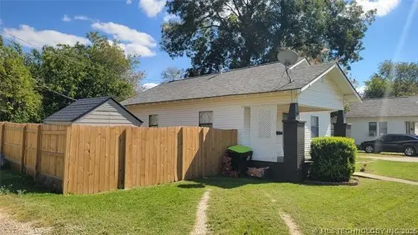 420 S Center, Ada, OK 74820