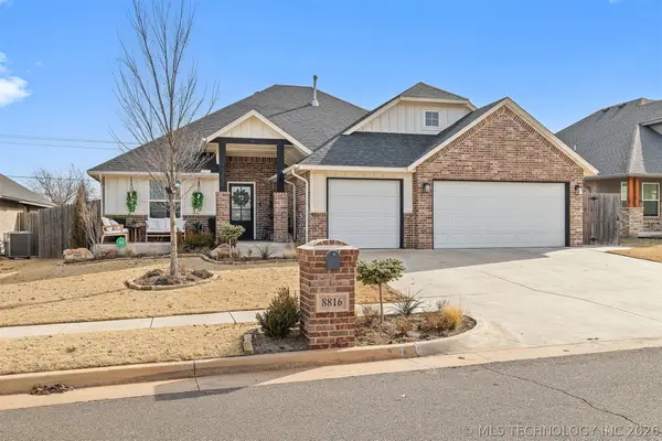 8816 Stacy Lynn Lane, Yukon, OK 73099