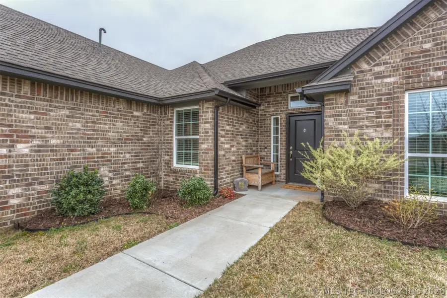 10930 S 274th East Avenue, Coweta, OK 74429 - #3