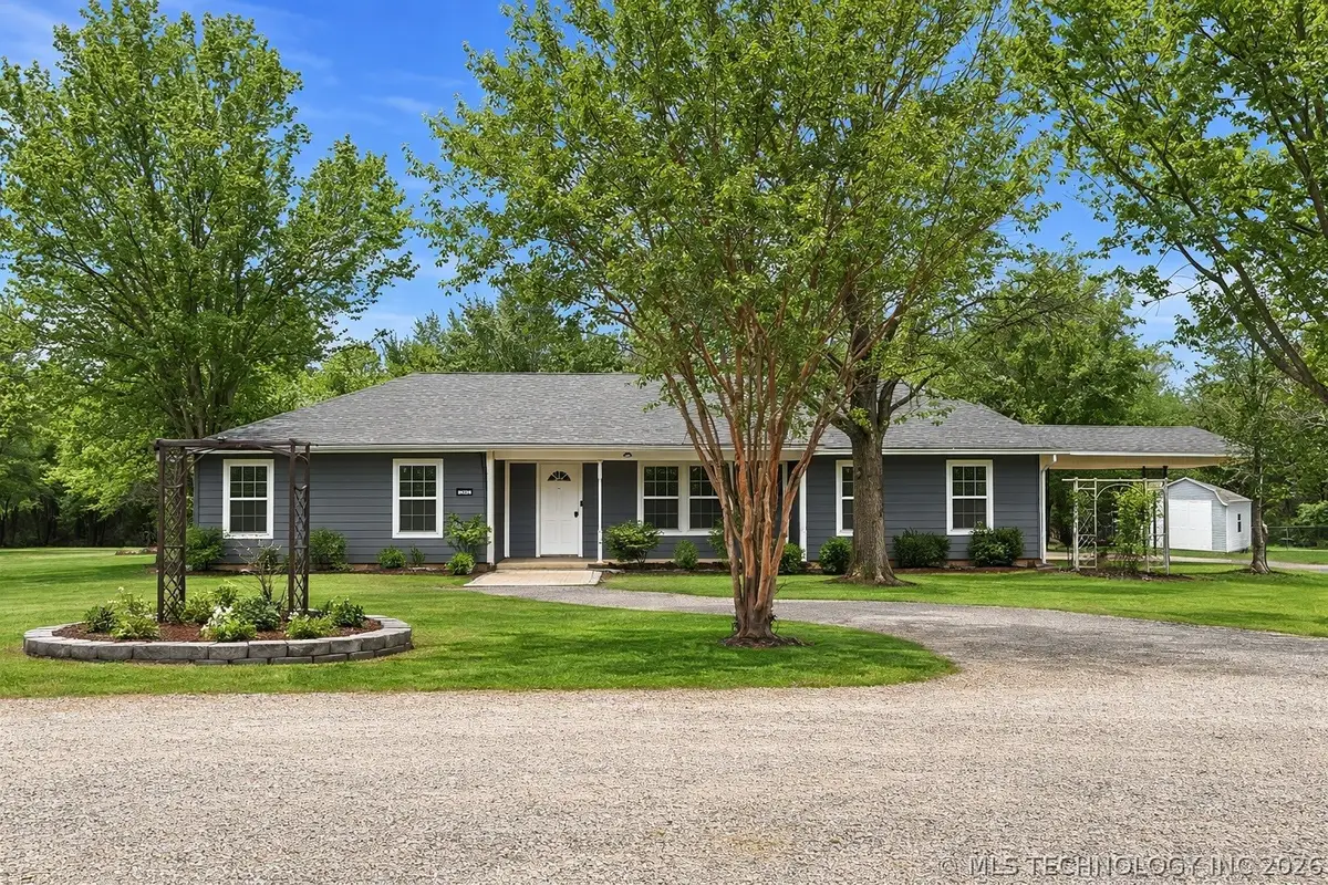 559 E 4th Street, Durant, OK 74701 - #1