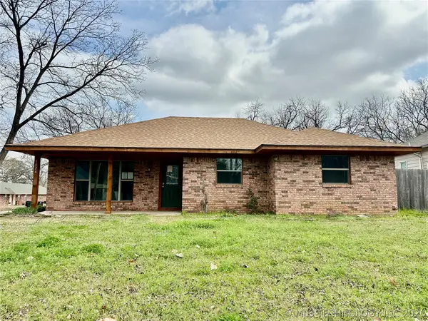 1024 N 3rd Avenue, Durant, OK 74701