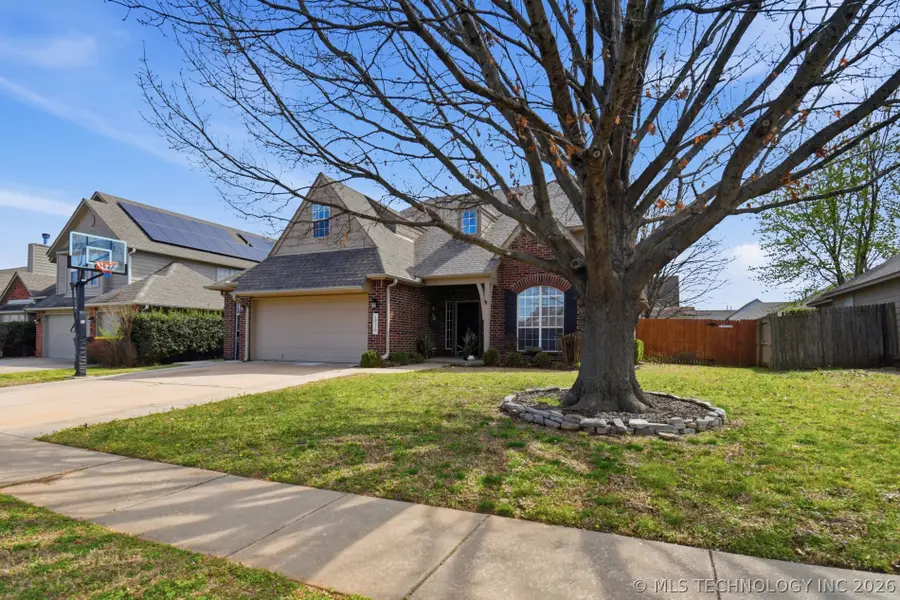 10338 E 111th Place, Bixby, OK 74008 - #2