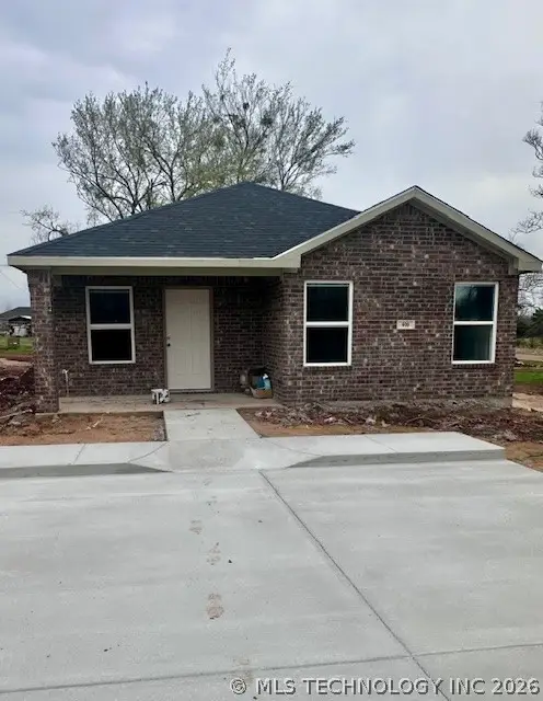 609 E Wolf Street, Madill, OK 73446 - #1