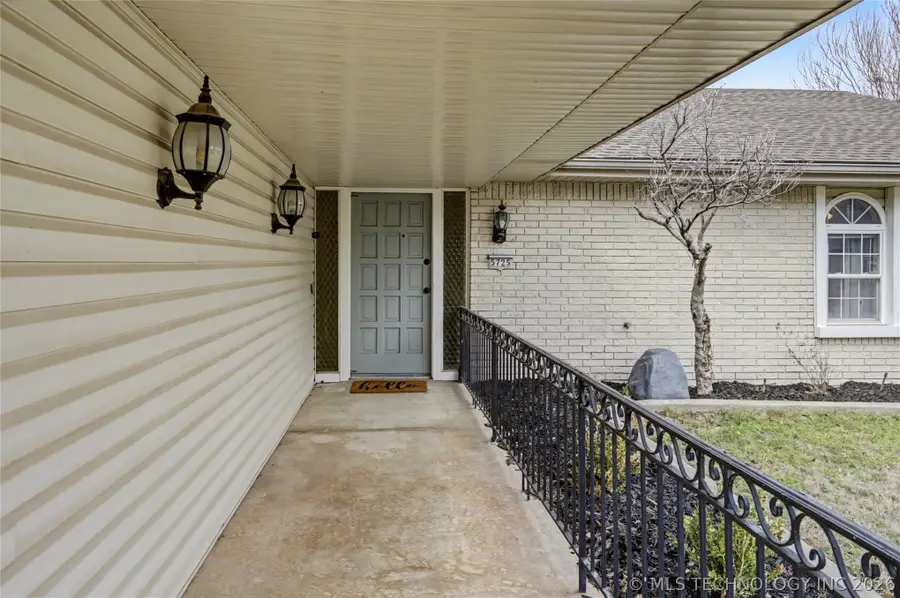 5725 E 65th Street, Tulsa, OK 74136 - #2