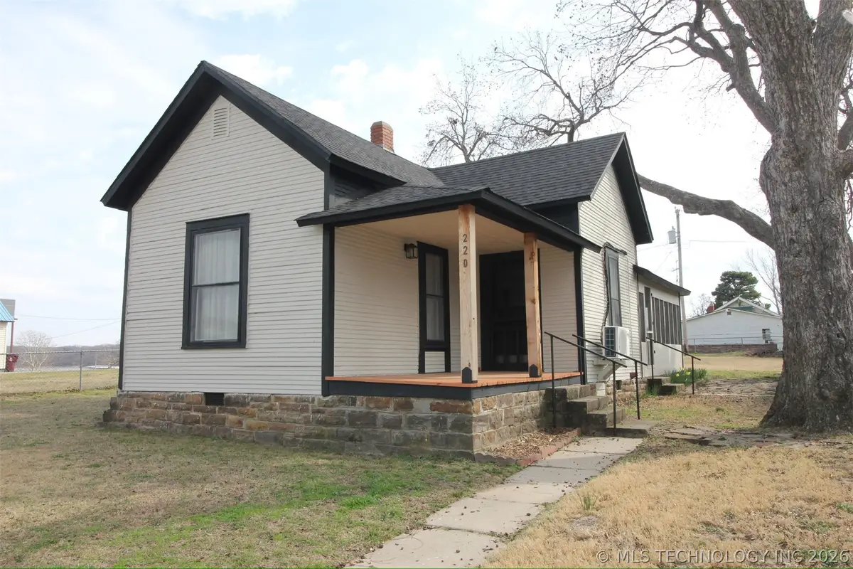 220 Belt Avenue, Eufaula, OK 74432 - #1
