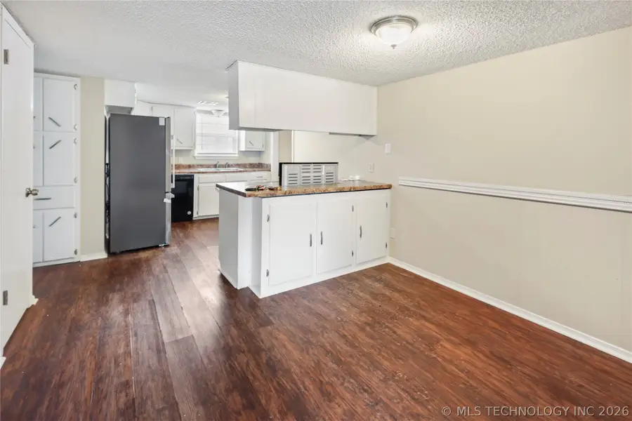 28 W Goodykoontz Avenue, Sapulpa, OK 74066 - #3