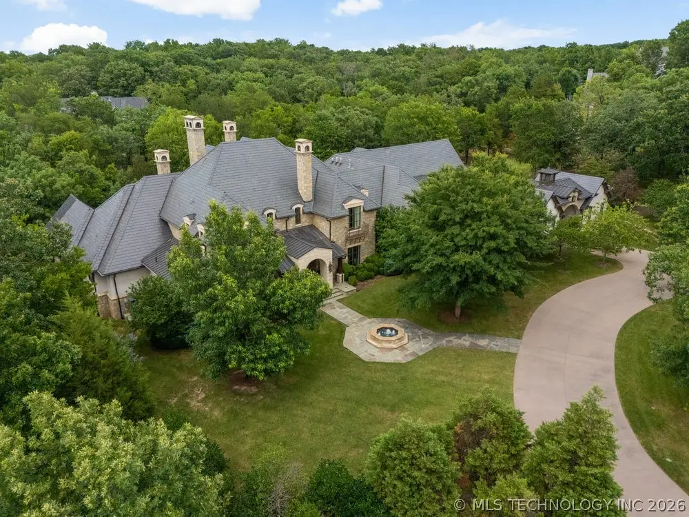 19433 E Clear Brook Road, Owasso, OK 74055 - #1