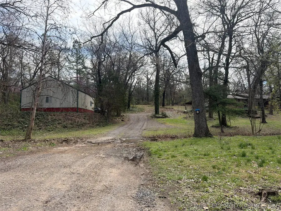 6311 E 81 Street N, Fort Gibson, OK 74434 - #3