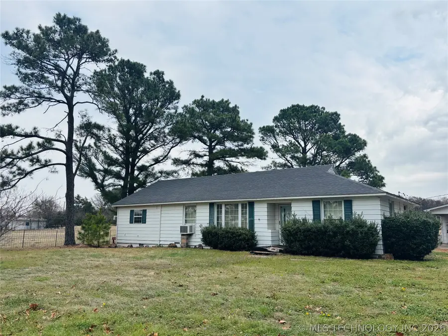 918 Harvey Road, Ardmore, OK 73401 - #2