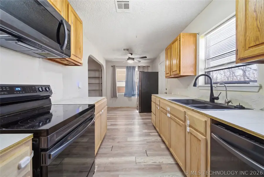 3608 W 70th Place N, Tulsa, OK 74126 - #3