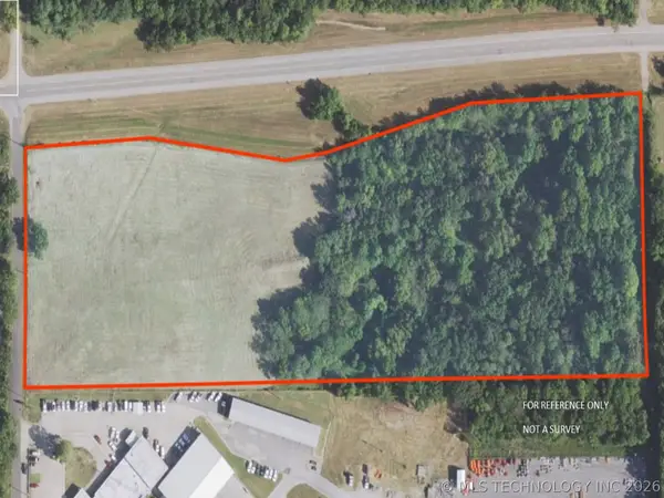 Hwy 51, Hulbert, OK 74441