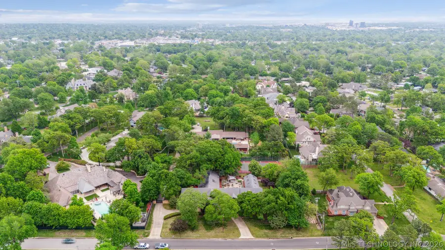 3219 S Birmingham Avenue, Tulsa, OK 74105 - #2