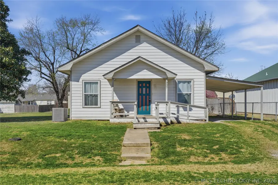 307 E 3rd Street, Beggs, OK 74421 - #2