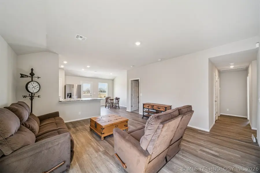 715 N Dogwood Avenue, Beggs, OK 74421 - #3