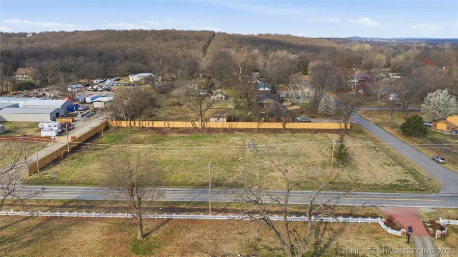 8550 S 33rd West Avenue, Tulsa, OK 74132 - #3